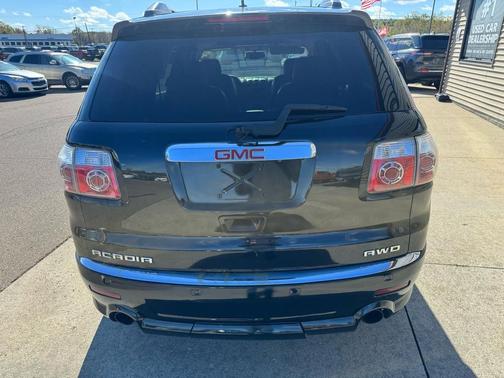 2012 GMC Acadia Denali