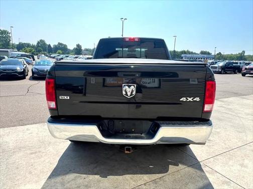 2015 RAM 1500 SLT