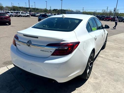 2017 Buick Regal Turbo Sport Touring