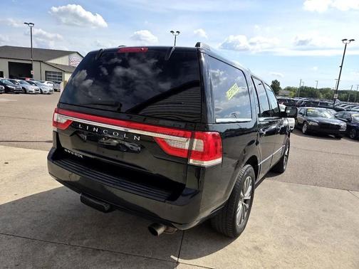 2017 Lincoln Navigator Select