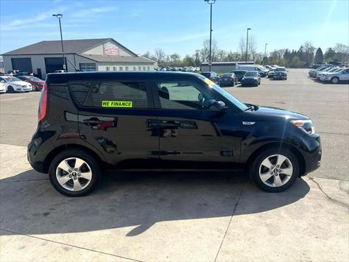 2017 Kia Soul Base