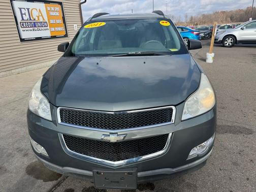 2011 Chevrolet Traverse LS