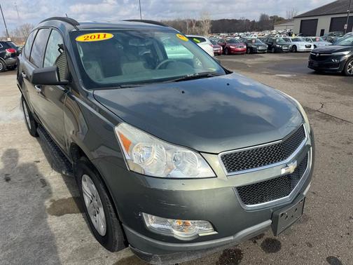 2011 Chevrolet Traverse LS