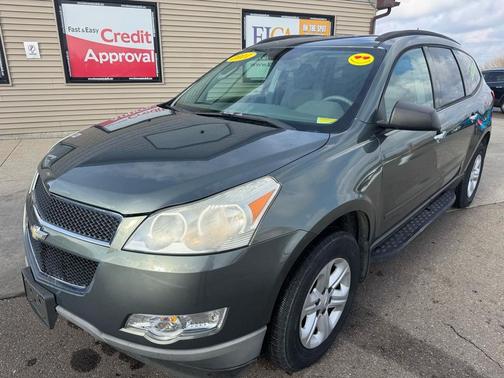 2011 Chevrolet Traverse LS