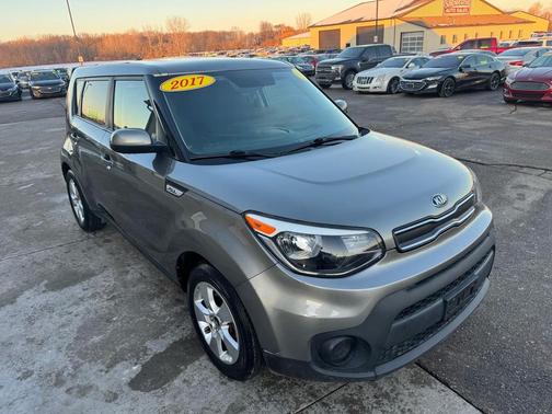 2017 Kia Soul Base
