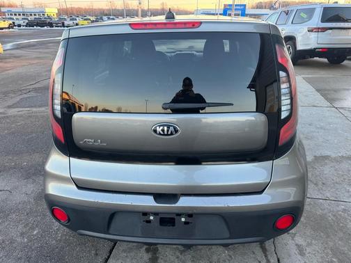 2017 Kia Soul Base