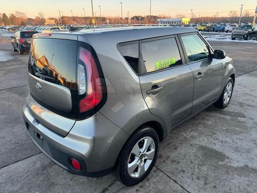 2017 Kia Soul Base