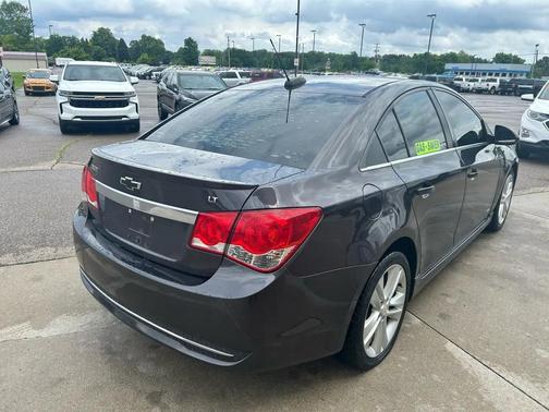 Tungsten Metallic 2015 Chevrolet Cruze 2LT
