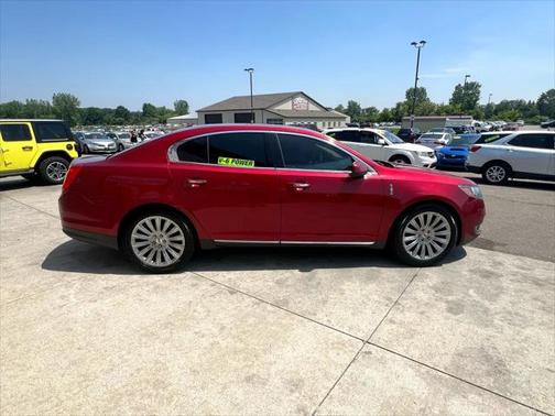 2015 Lincoln MKS Base