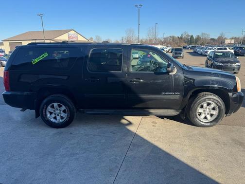 2011 GMC Yukon XL 1500 SLT