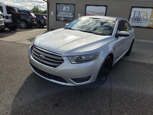 2013 Ford Taurus SEL