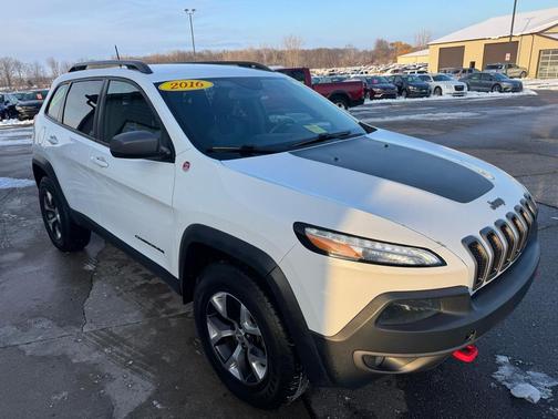2016 Jeep Cherokee Trailhawk