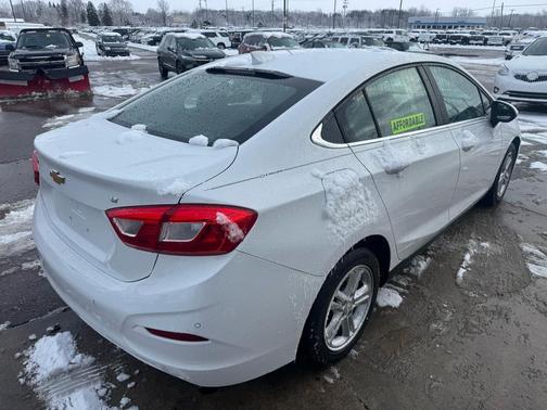 2016 Chevrolet Cruze LT Auto