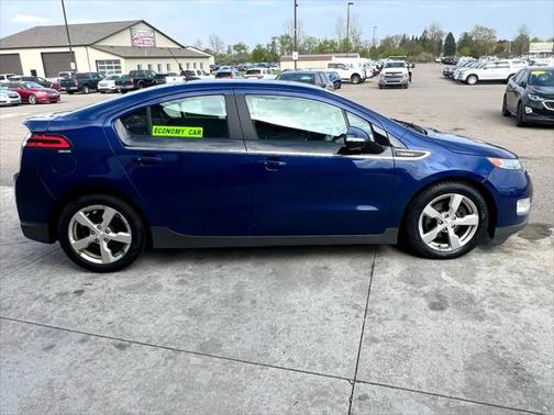 2012 Chevrolet Volt Base