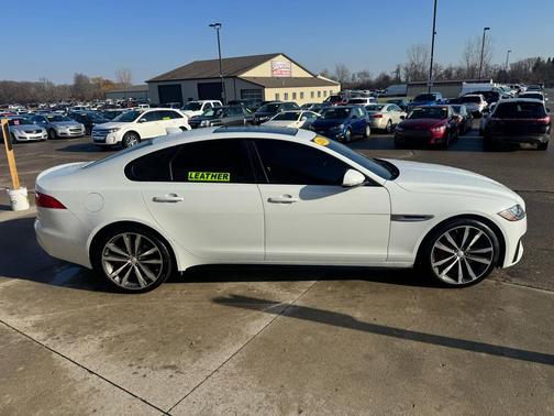 2016 Jaguar XF S