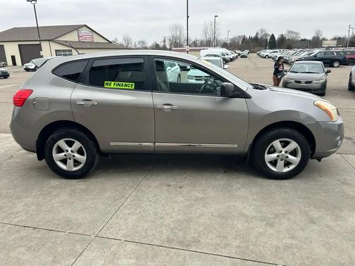 2012 Nissan Rogue S