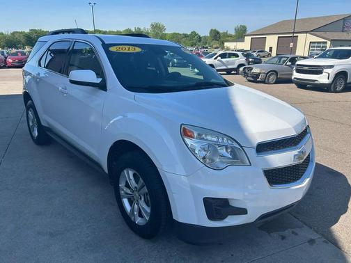 White 2013 Chevrolet Equinox 1LT