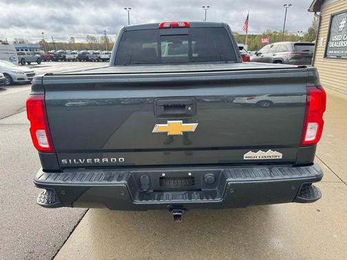 2017 Chevrolet Silverado 1500 High Country