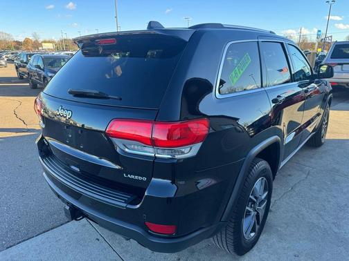 2017 Jeep Grand Cherokee Laredo