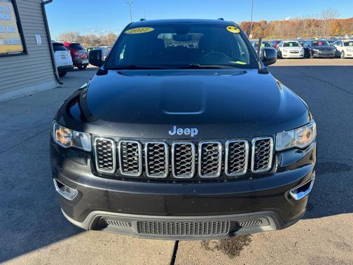 2017 Jeep Grand Cherokee Laredo