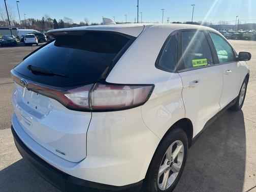 2018 Ford Edge SE