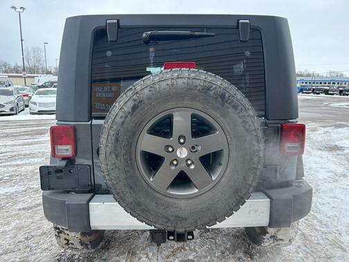 2010 Jeep Wrangler Unlimited Sahara