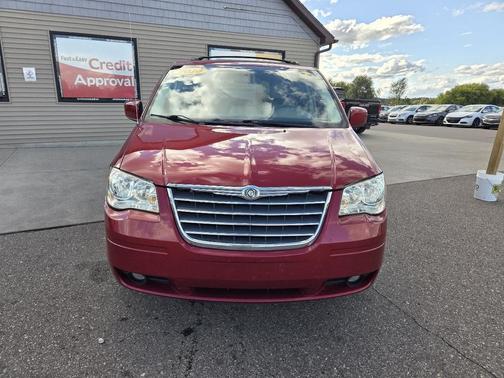 2010 Chrysler Town & Country Touring