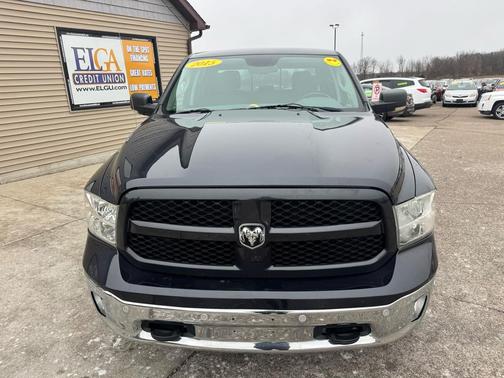 2015 RAM 1500 SLT