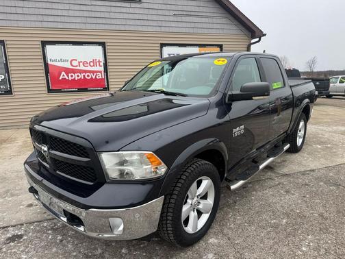 2015 RAM 1500 SLT