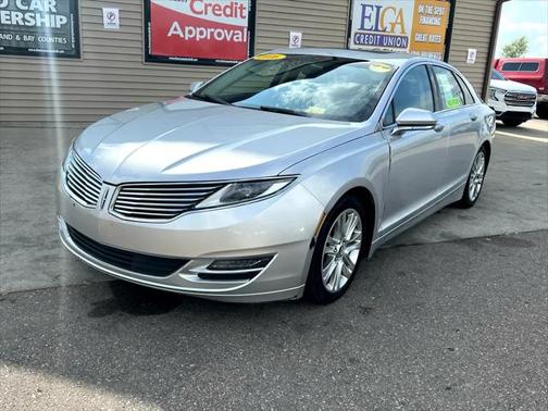 2016 Lincoln MKZ Base