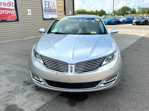 2016 Lincoln MKZ Base