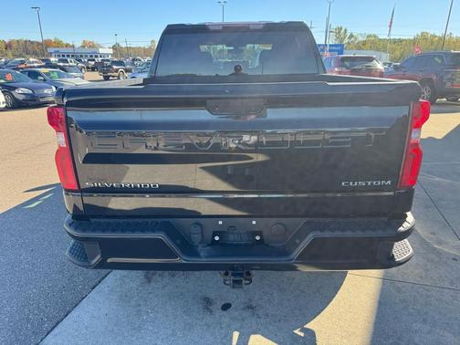 2020 Chevrolet Silverado 1500 Custom