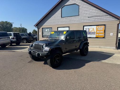 2016 Jeep Wrangler Unlimited Sahara