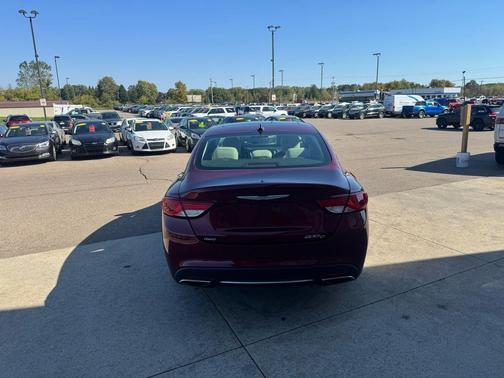 2015 Chrysler 200 C