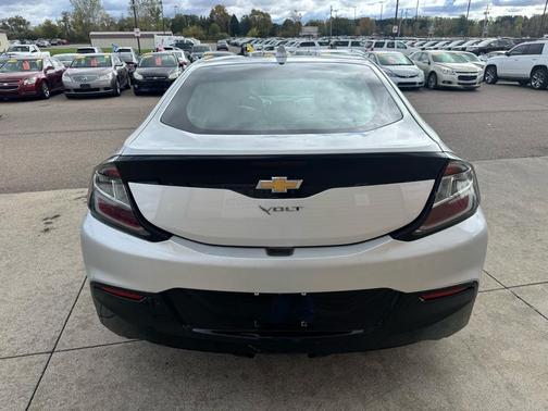 2018 Chevrolet Volt LT