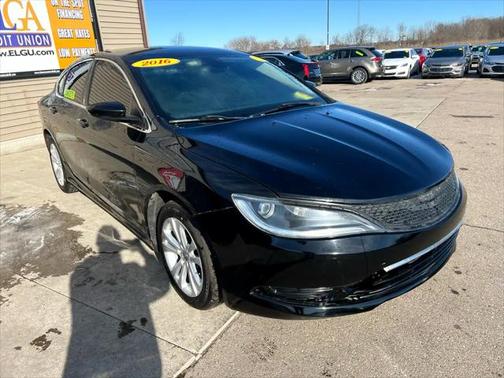 2016 Chrysler 200 Limited