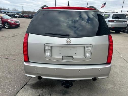 Gray 2008 Cadillac SRX V6