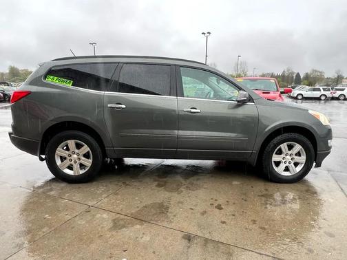 2011 Chevrolet Traverse LT