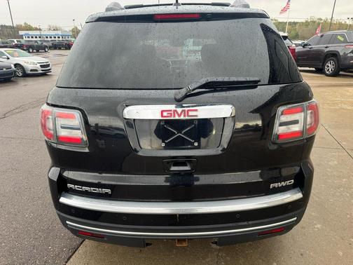 2016 GMC Acadia SLE-2