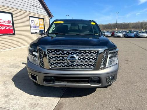 2018 Nissan Titan Platinum Reserve