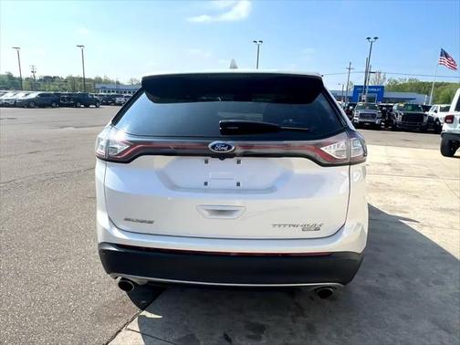 2018 Ford Edge Titanium