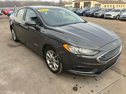 2017 Ford Fusion Hybrid SE