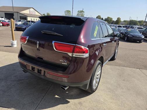 2011 Lincoln MKX Base