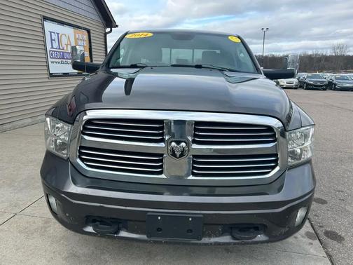 Gray 2014 RAM 1500 SLT