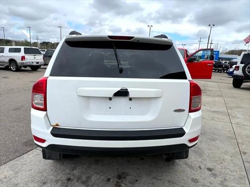 2011 Jeep Compass Sport