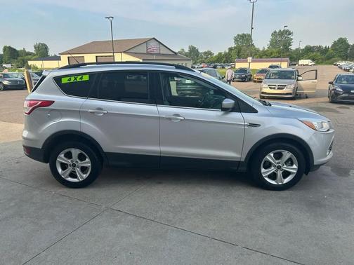 Ingot Silver 2015 Ford Escape SE