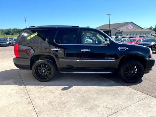 2011 Cadillac Escalade Luxury