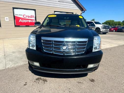 2011 Cadillac Escalade Luxury