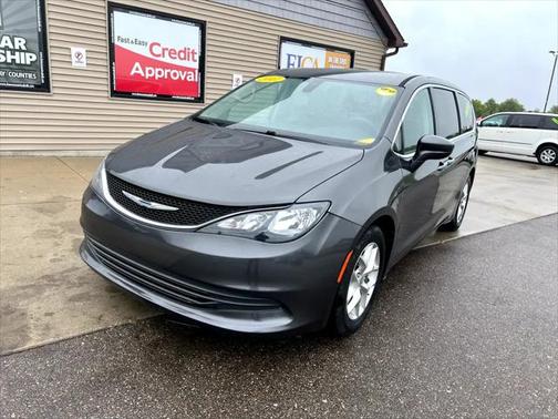 2017 Chrysler Pacifica Touring