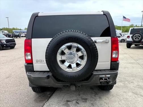 2006 Hummer H3 Base